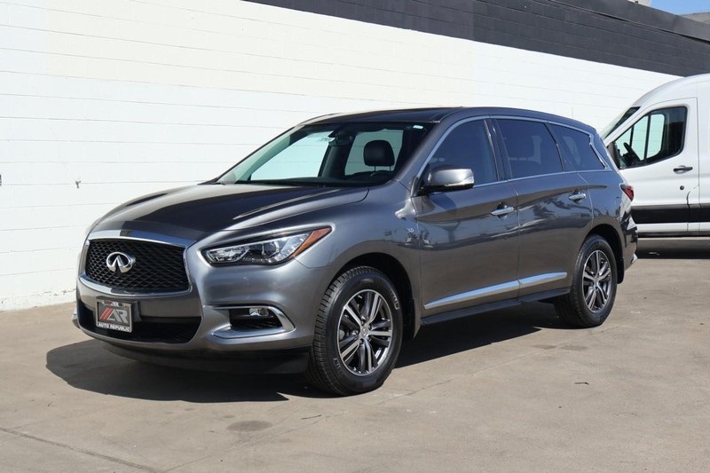 2017 Infiniti QX60 photo 9