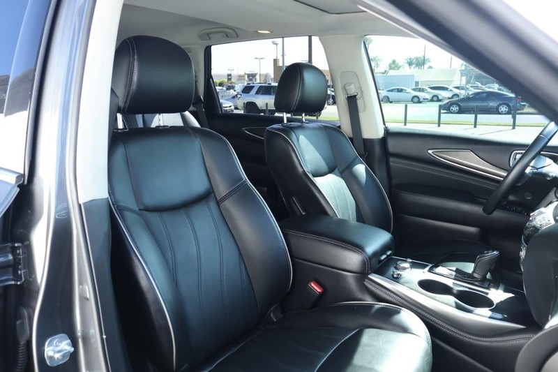 2017 Infiniti QX60 photo 21