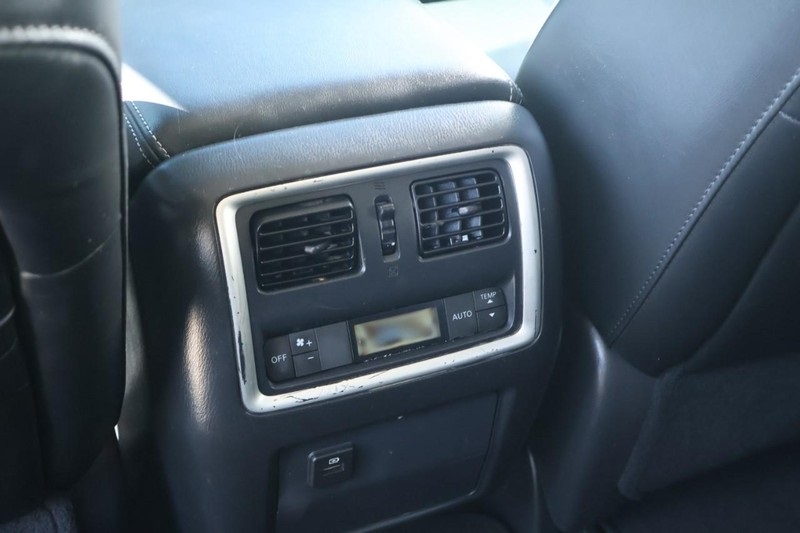 2017 Infiniti QX60 photo 24