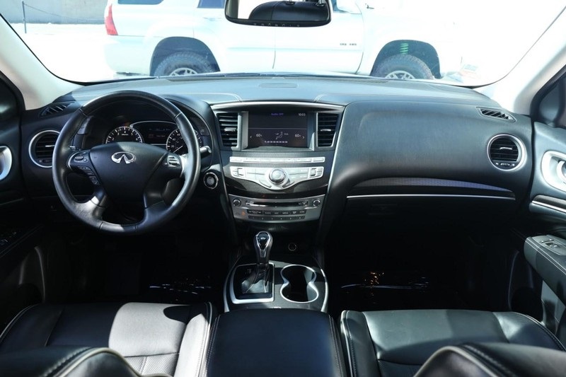 2017 Infiniti QX60 photo 25