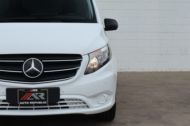 2023 Mercedes Benz Metris Cargo Van photo 4