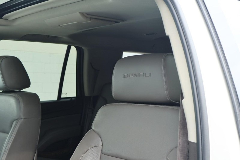 2015 Gmc Yukon Denali photo 20