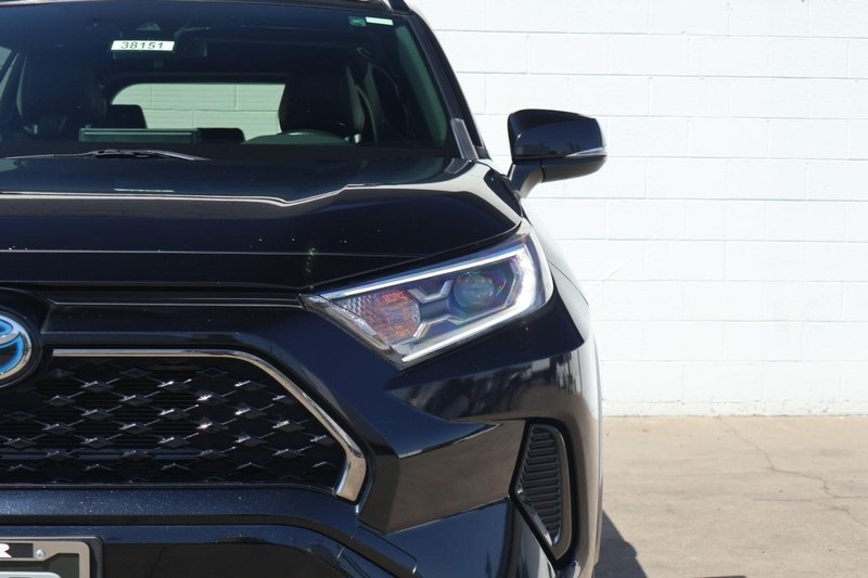 2021 Toyota RAV4 Prime XLE Premium photo 3