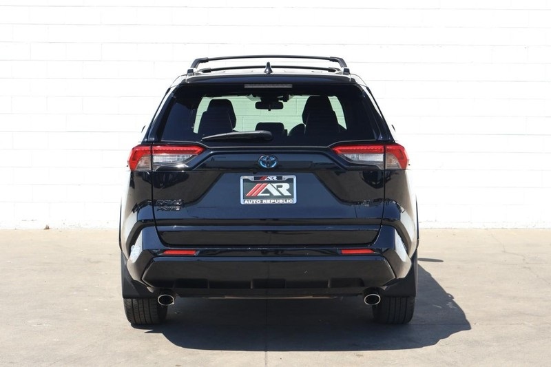 2021 Toyota RAV4 Prime XLE Premium photo 6