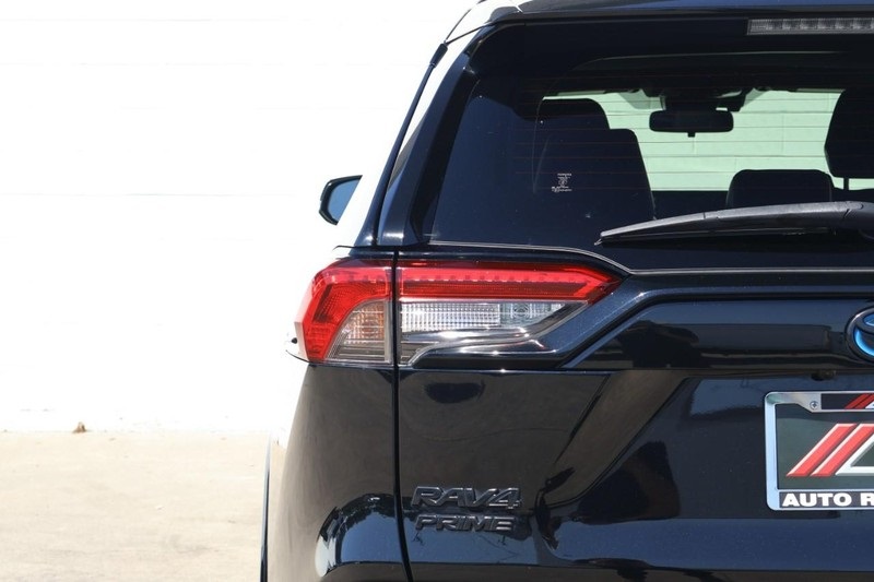 2021 Toyota RAV4 Prime XLE Premium photo 7