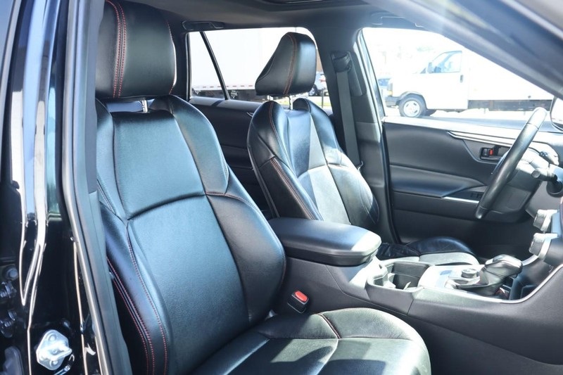 2021 Toyota RAV4 Prime XLE Premium photo 22