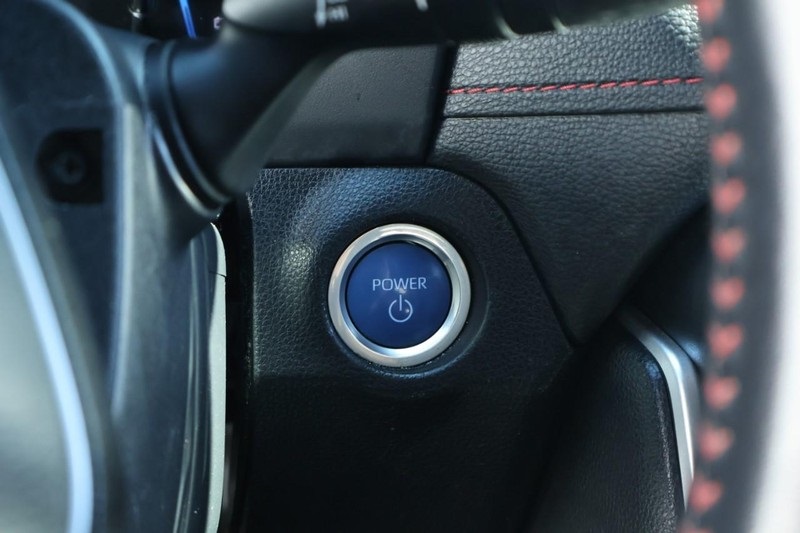 2021 Toyota RAV4 Prime XLE Premium photo 29