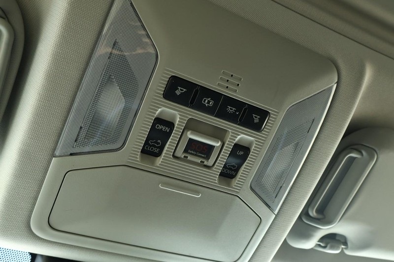 2019 Toyota RAV4 XLE photo 38