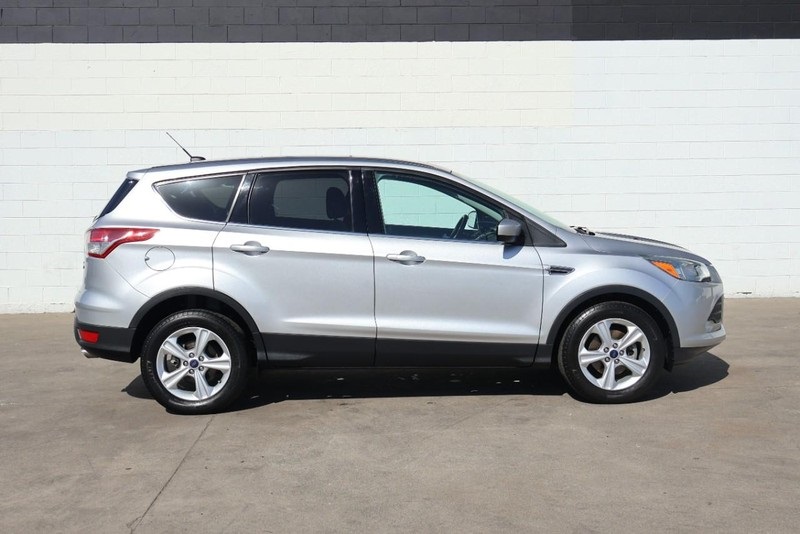 2015 Ford Escape SE photo 4