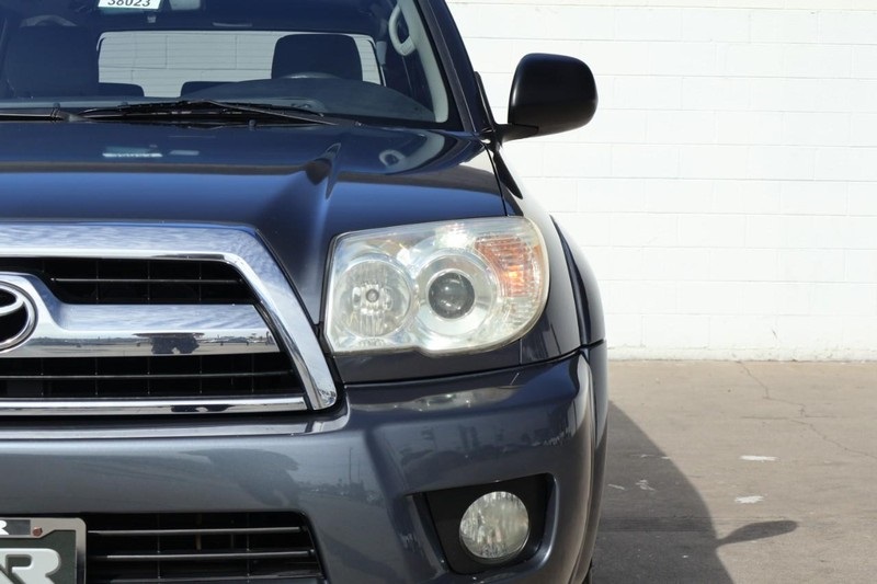 2006 Toyota 4Runner SR5 photo 3