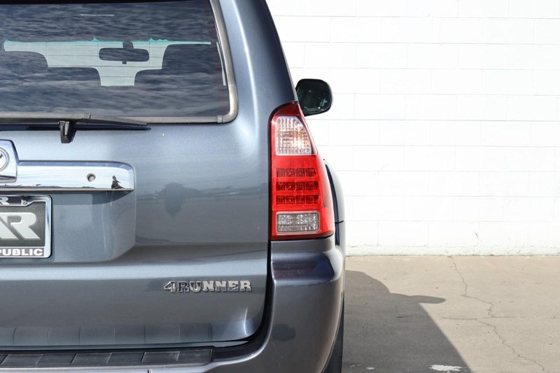 2006 Toyota 4Runner SR5 photo 7
