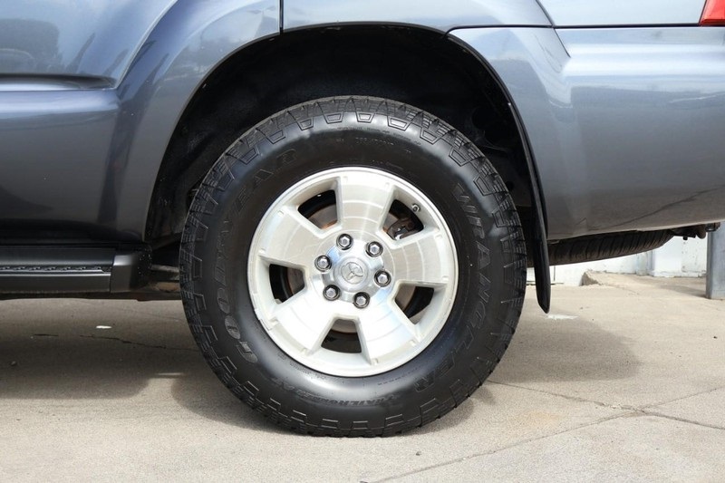 2006 Toyota 4Runner SR5 photo 12