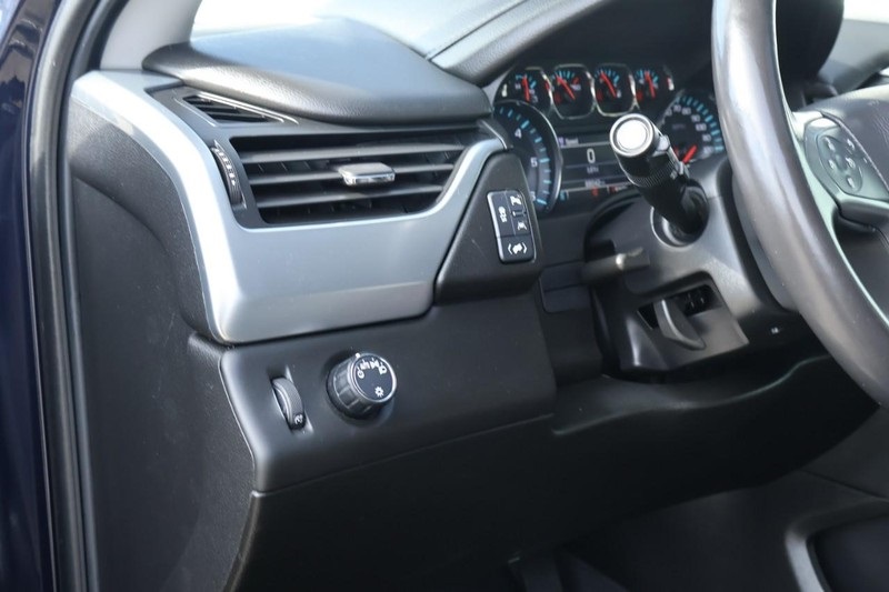 2019 Chevrolet Tahoe LT photo 21
