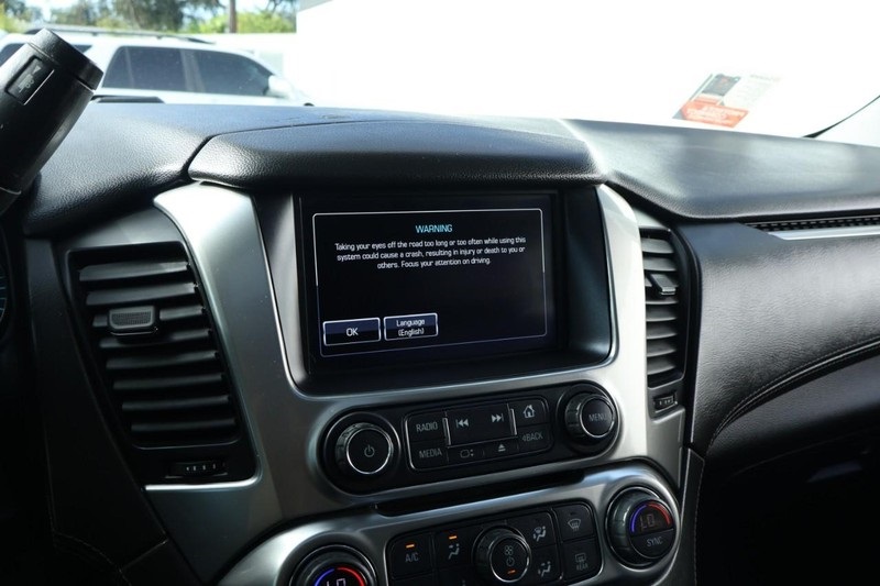 2019 Chevrolet Tahoe LT photo 35