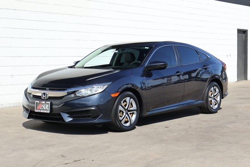2017 Honda Civic LX photo 11