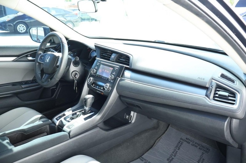 2017 Honda Civic LX photo 18