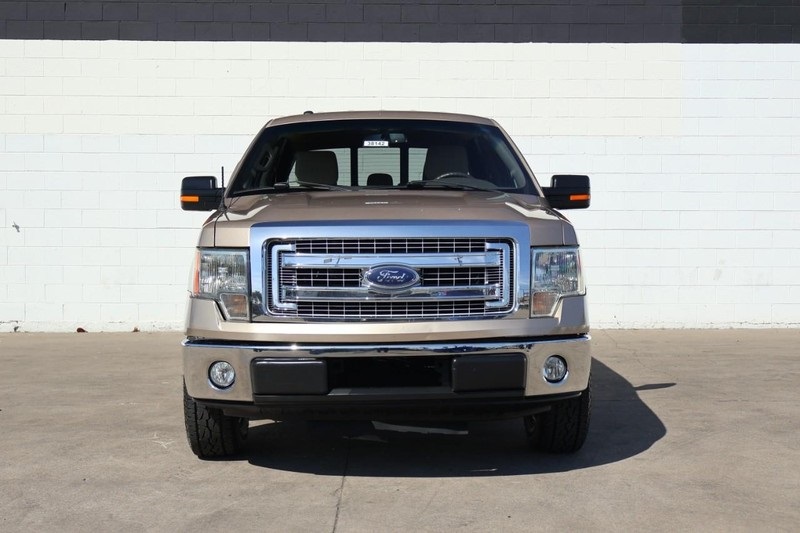 2013 Ford F-150 XLT photo 3