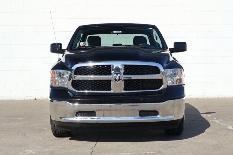 2024 Ram 1500 Classic SLT photo 3