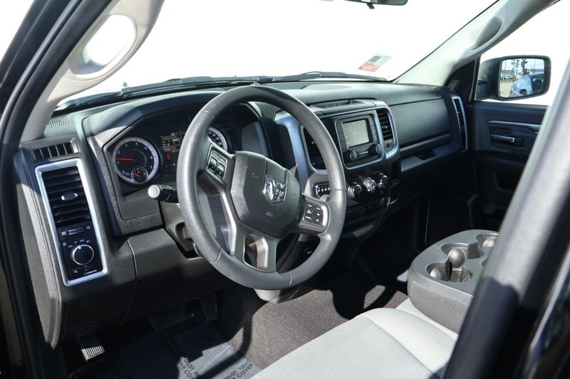2024 Ram 1500 Classic SLT photo 16