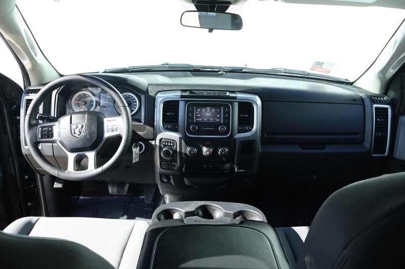 2024 Ram 1500 Classic SLT photo 24