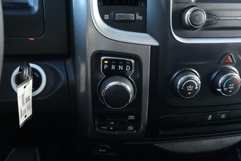 2024 Ram 1500 Classic SLT photo 33