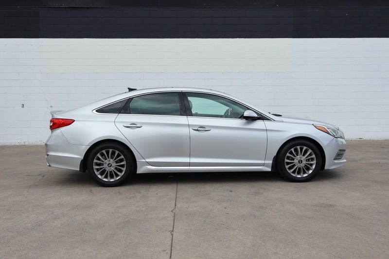 2015 Hyundai Sonata Limited photo 2
