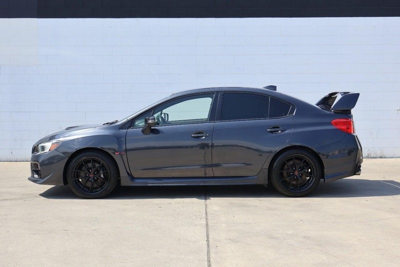 2016 Subaru WRX STI photo 11