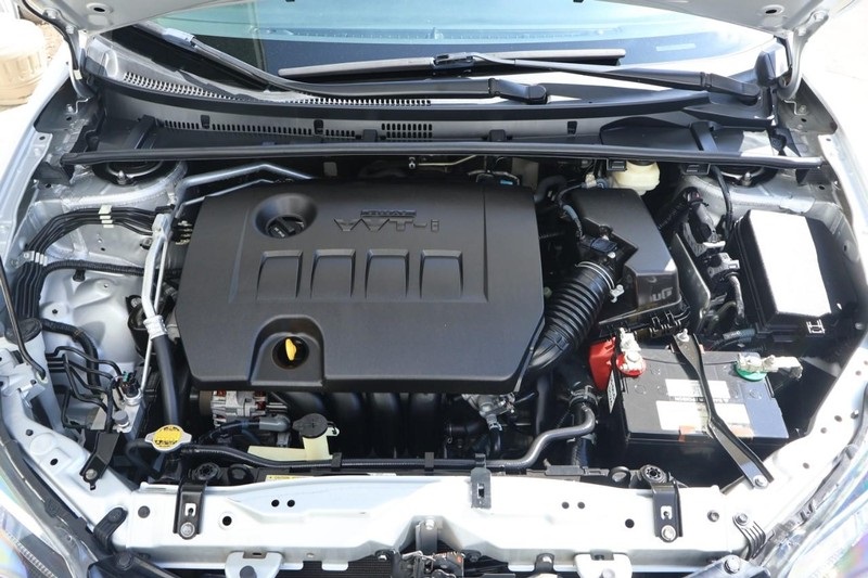 2017 Toyota Corolla L photo 13