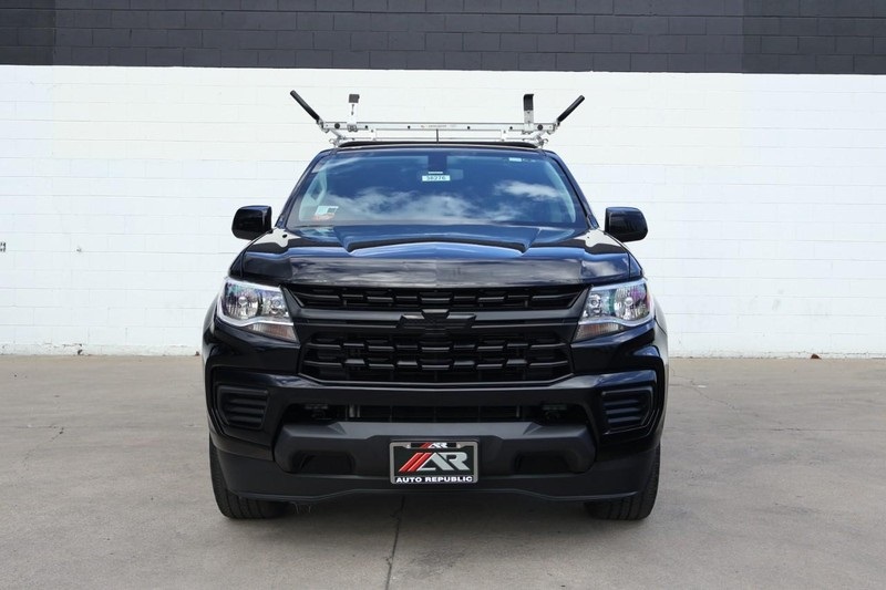 2022 Chevrolet Colorado Work Truck photo 3