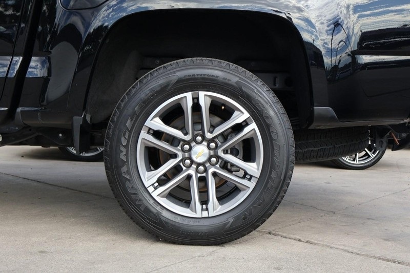 2022 Chevrolet Colorado Work Truck photo 13