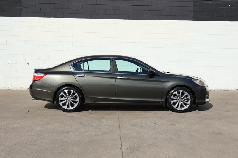 2014 Honda Accord Sport photo 4