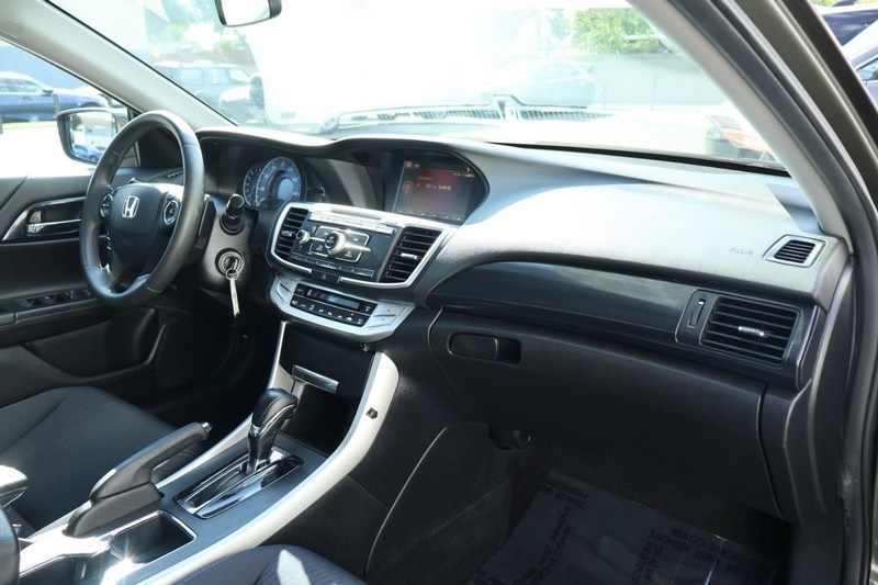 2014 Honda Accord Sport photo 21