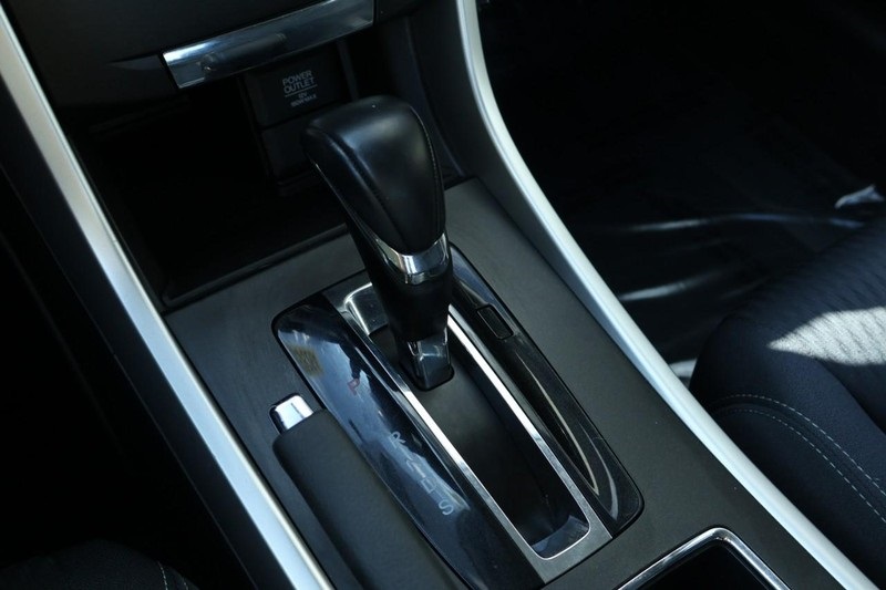 2014 Honda Accord Sport photo 33