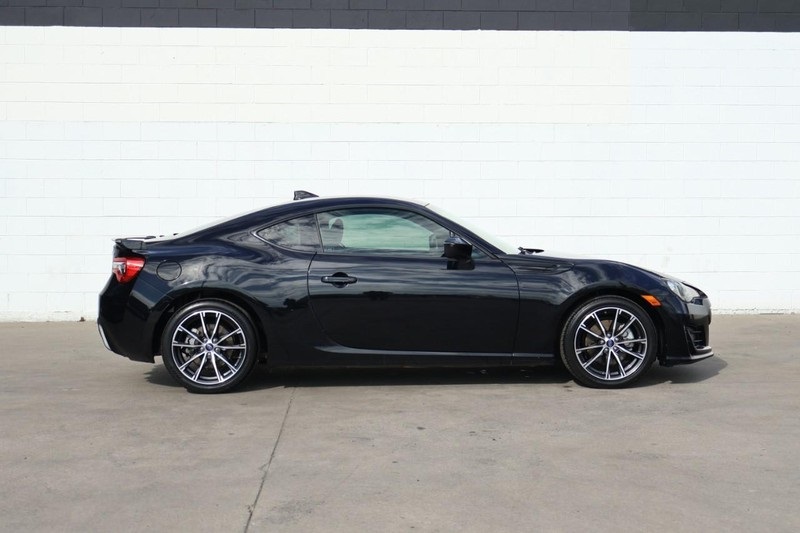 2019 Subaru BRZ Premium photo 4