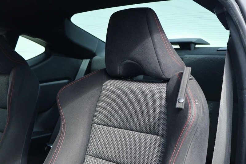 2019 Subaru BRZ Premium photo 19