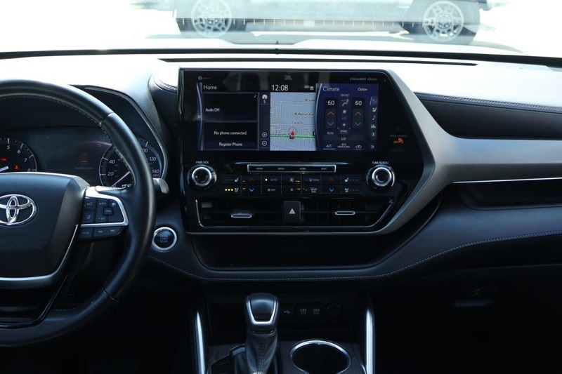 2021 Toyota Highlander Limited photo 35