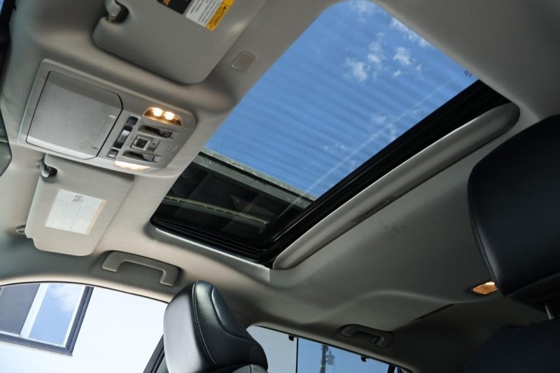 2021 Toyota Highlander Limited photo 45