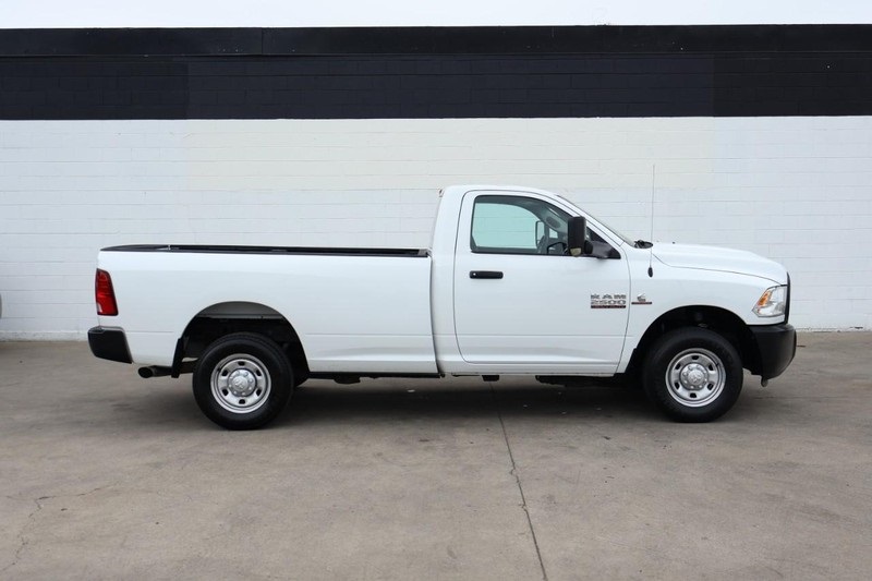 2018 Ram 2500 Tradesman photo 4