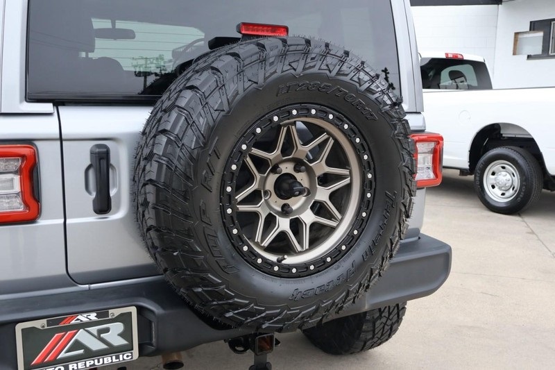 2021 Jeep Wrangler Freedom photo 8