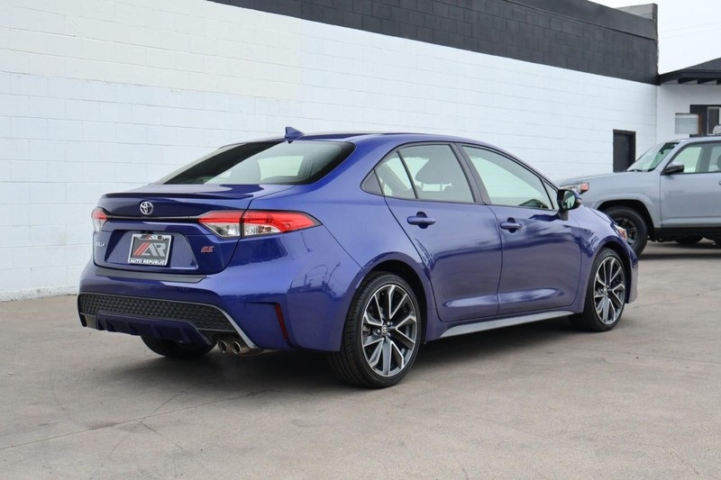 2021 Toyota Corolla SE photo 5