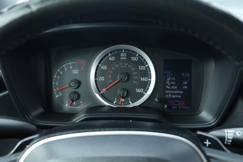 2021 Toyota Corolla SE photo 24