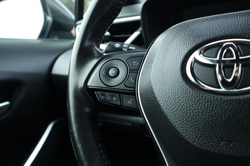 2021 Toyota Corolla SE photo 26