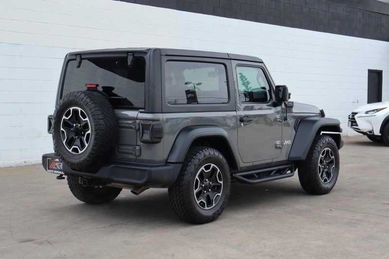2020 Jeep Wrangler Sport S photo 5