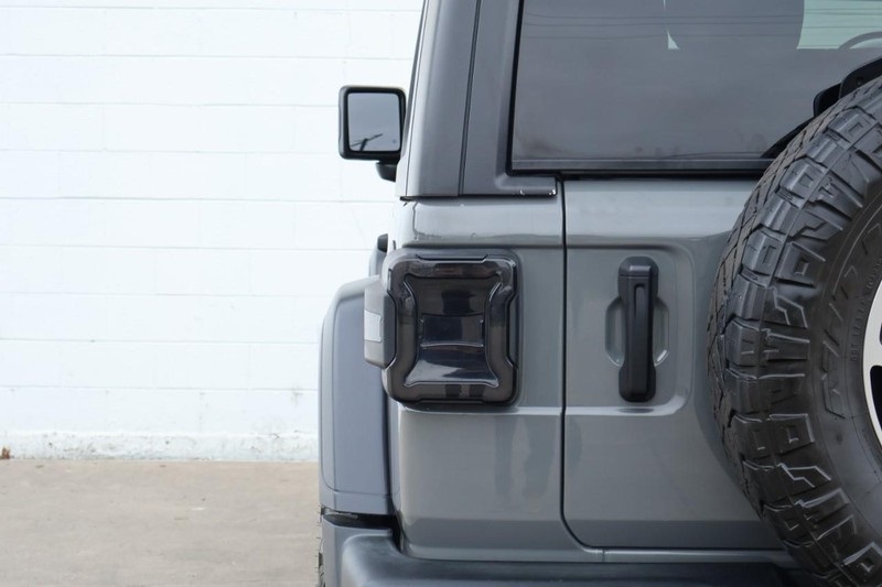 2020 Jeep Wrangler Sport S photo 7