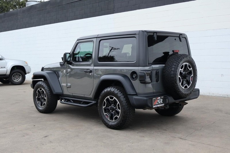 2020 Jeep Wrangler Sport S photo 11
