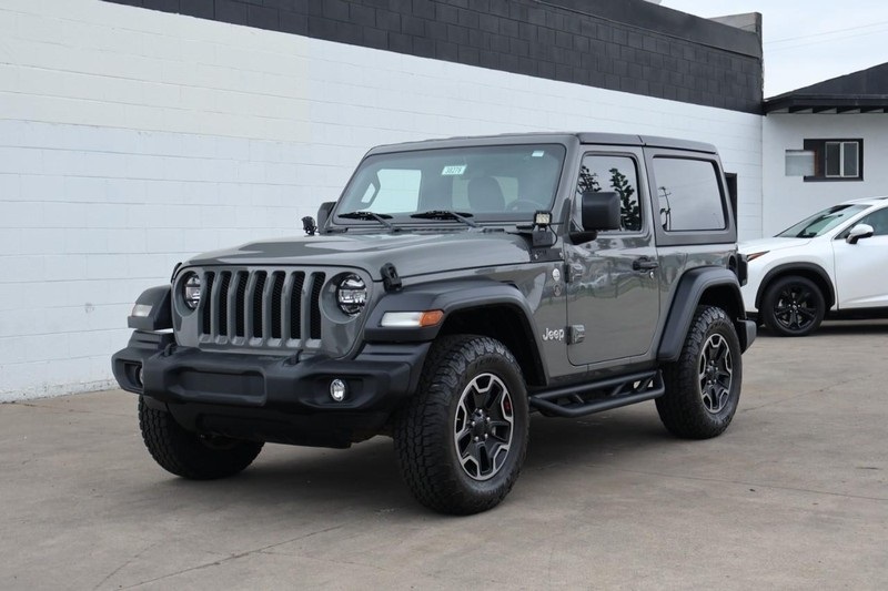 2020 Jeep Wrangler Sport S photo 13
