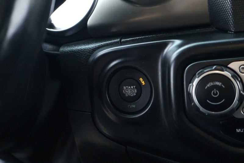2020 Jeep Wrangler Sport S photo 31