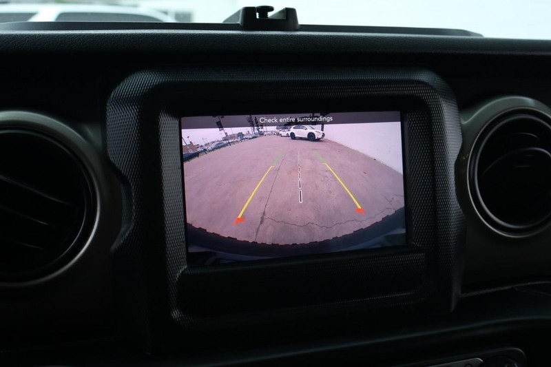 2020 Jeep Wrangler Sport S photo 34
