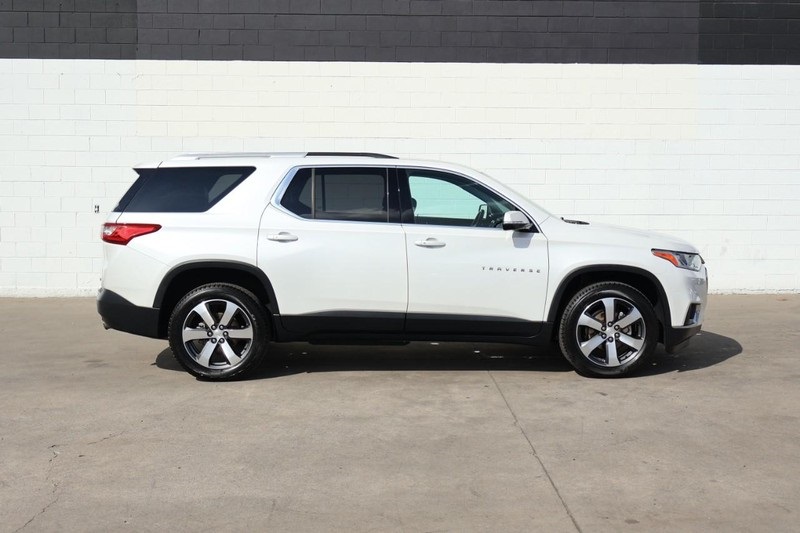 2018 Chevrolet Traverse Leather photo 3