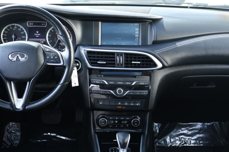 2019 Infiniti QX30 Luxe photo 29